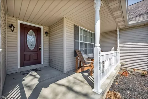 Exterior - 39896 Hope Ct, Elyria, OH 44035 photo 3 of 9