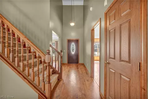 Entry Way - 39896 Hope Ct, Elyria, OH 44035 photo 1 of 4