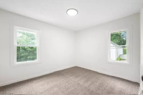 Bedroom - 1146 Packard Dr, Akron, OH 44320 photo 1 of 7