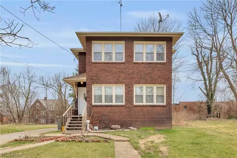 2417-2419 Elm St, Youngstown, OH 44505