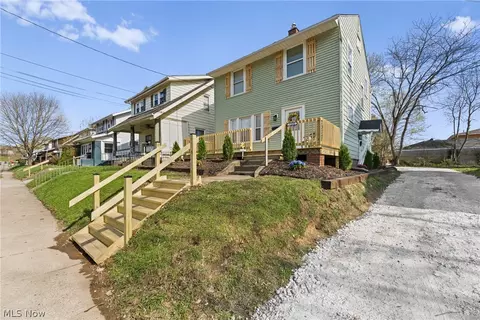 1330 15th St NW, Canton, OH 44703