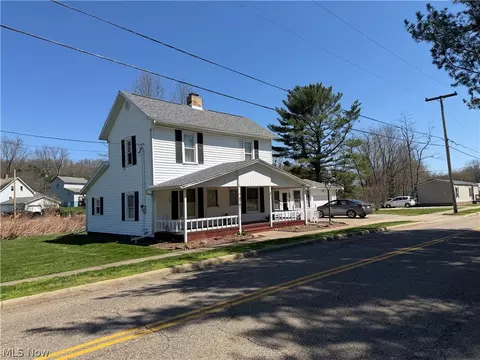 4707 E State St, Midvale, OH 44653 photo 2