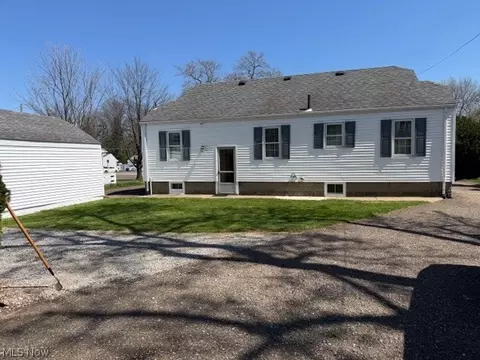 Exterior - 1821 Whipple Ave NW, Canton, OH 44708 photo 2 of 4