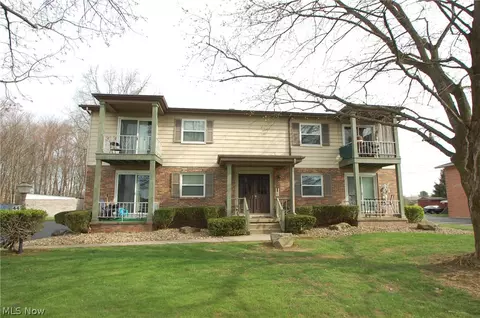 44 Southwoods Ave, Boardman, OH 44512