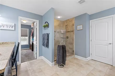 192 Shoreland Cir, Willowick, OH 44095 photo 27