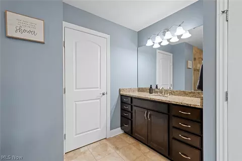 192 Shoreland Cir, Willowick, OH 44095 photo 28