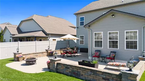 192 Shoreland Cir, Willowick, OH 44095 photo 46