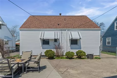 509 Cambridge Ave, Elyria, OH 44035 photo 29