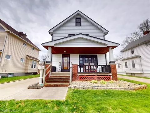 3740 W 132nd St, Cleveland, OH 44111