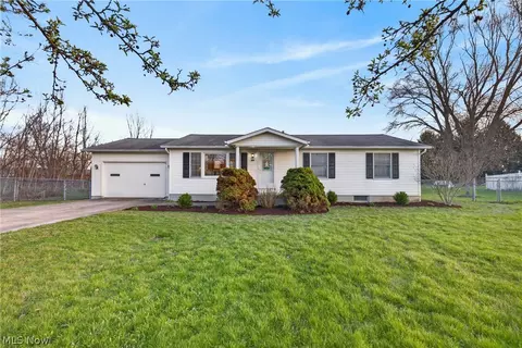 16801 Kinsman Rd, Middlefield, OH 44062