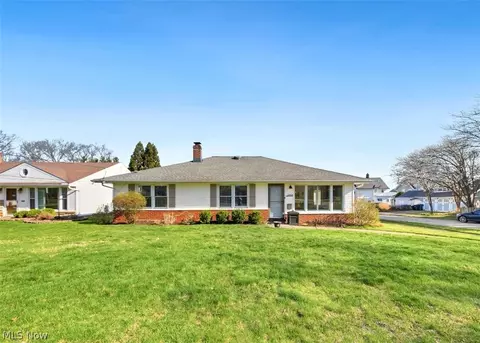 23904 Lake Rd, Bay Village, OH 44140