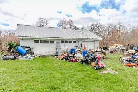 2242 Dock Rd, Madison, OH 44057 photo 3