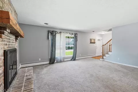 136 Pinehurst Rd, Munroe Falls, OH 44262 photo 8