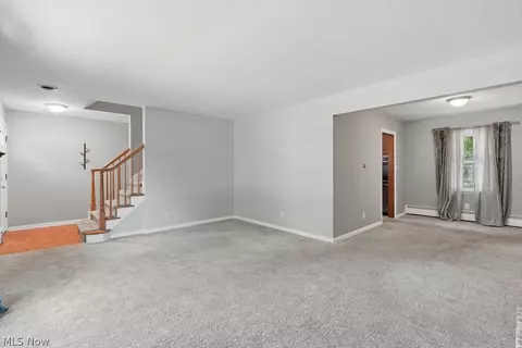 136 Pinehurst Rd, Munroe Falls, OH 44262 photo 7
