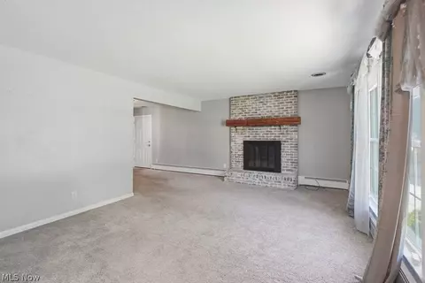 136 Pinehurst Rd, Munroe Falls, OH 44262 photo 5