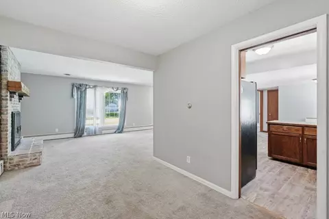 136 Pinehurst Rd, Munroe Falls, OH 44262 photo 9