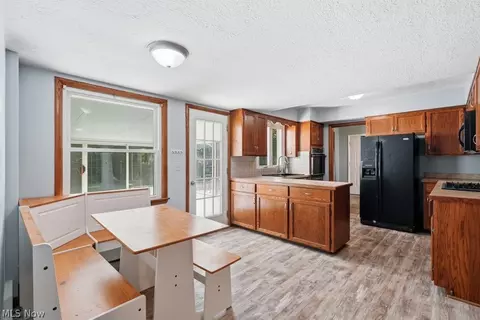 136 Pinehurst Rd, Munroe Falls, OH 44262 photo 16