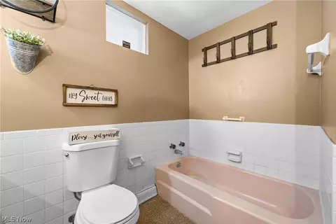 Bath - 4921 18th St NW, Canton, OH 44708 photo 3 of 3