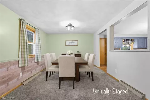 Dining - 4921 18th St NW, Canton, OH 44708 photo 1 of 2