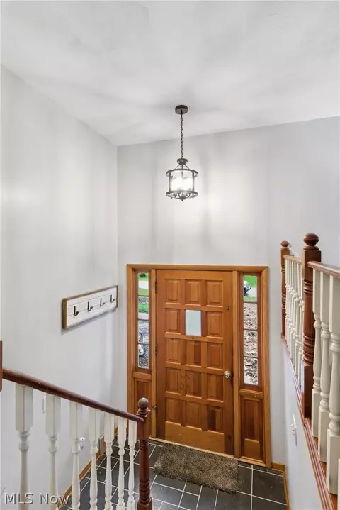 Entry Way - 4921 18th St NW, Canton, OH 44708 photo 1 of 4