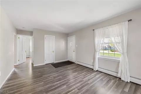 Entry Way - 4633 Farley Dr, Mentor, OH 44060 photo 1 of 3
