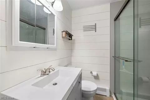 Bath - 4633 Farley Dr, Mentor, OH 44060 photo 1 of 1