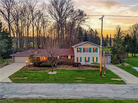 2943 Forest Ave, Niles, OH 44446