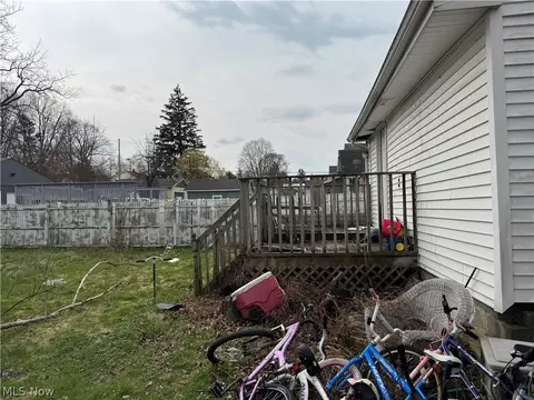 Exterior - 45 S Cedar St, Geneva, OH 44041 photo 8 of 9