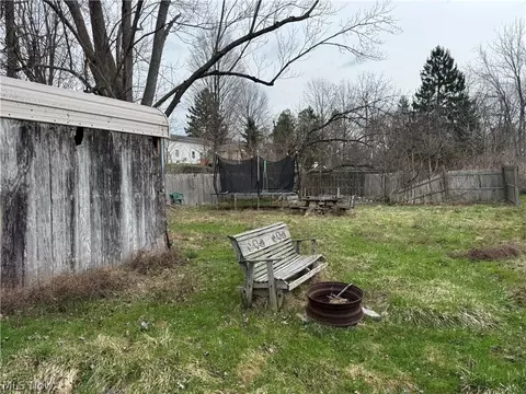 Exterior - 45 S Cedar St, Geneva, OH 44041 photo 6 of 9