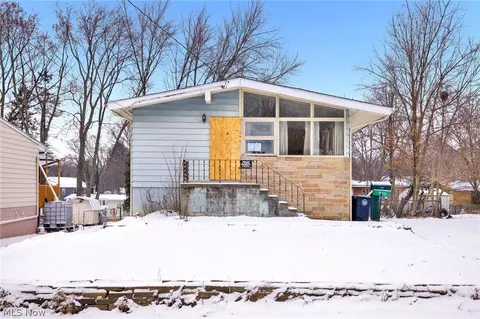 1159 Jeanie J Ave, Akron, OH 44310