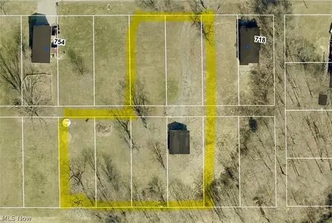 3 Rd St, Philo, OH 43771