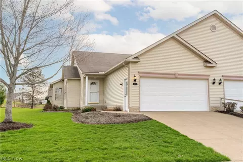 2450 Wright State Dr SE, Massillon, OH 44646