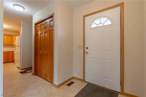 2450 Wright State Dr SE, Massillon, OH 44646 photo 3