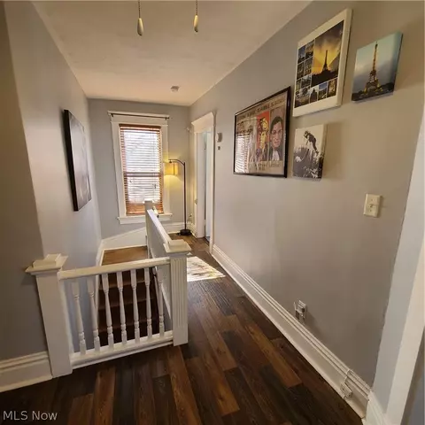 Entry Way - 434 E Main St, Barnesville, OH 43713 photo 5 of 5