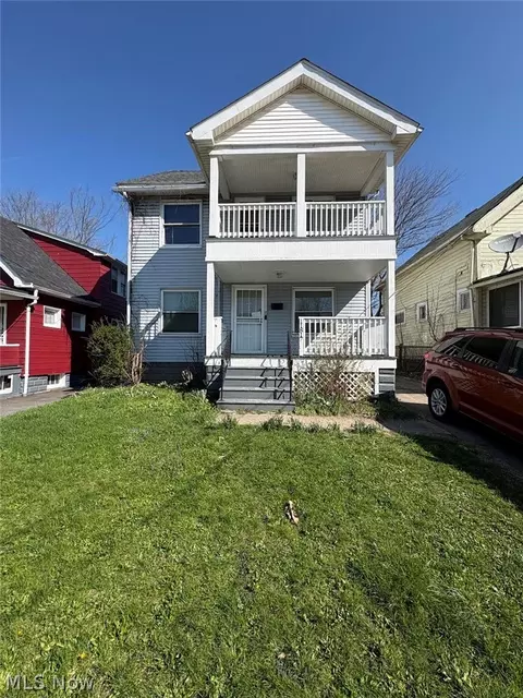 11817 Dove Ave, Cleveland, OH 44105