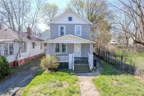 1138 7th Ave, Akron, OH 44306