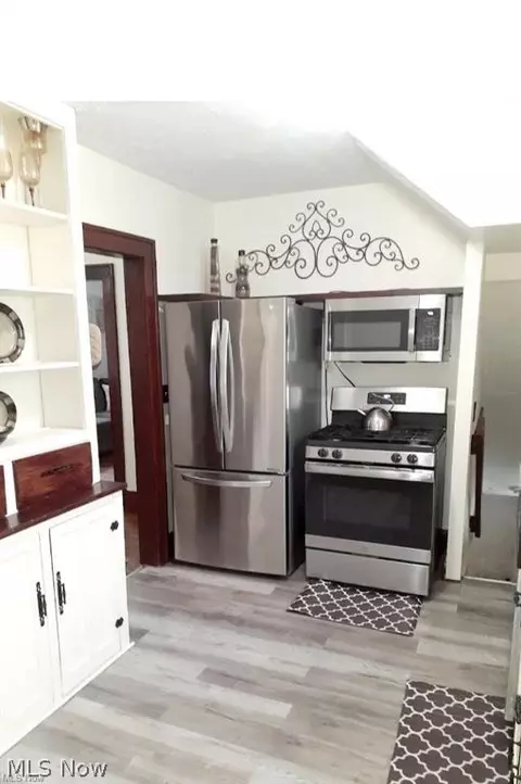 1512 Middle Ave, Elyria, OH 44035 photo 6