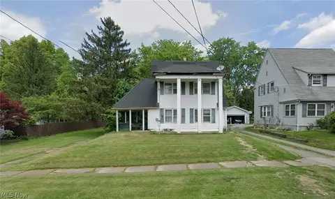 426 E 8th St, Salem, OH 44460