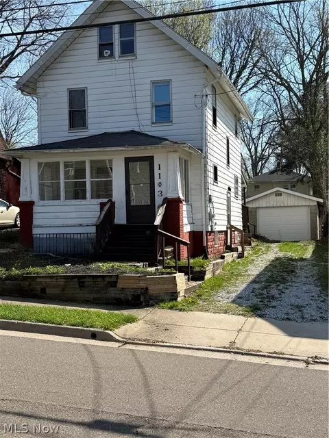 1103 Sawyer Ave, Akron, OH 44310