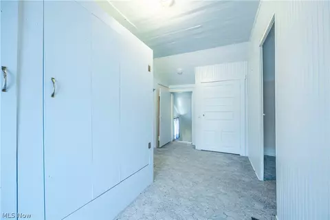Entry Way - 6605 State Route 515, Dundee, OH 44624 photo 6 of 6