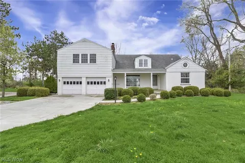33015 Detroit Rd, Avon, OH 44011