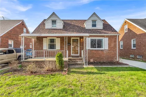 14721 Harley Ave, Cleveland, OH 44111