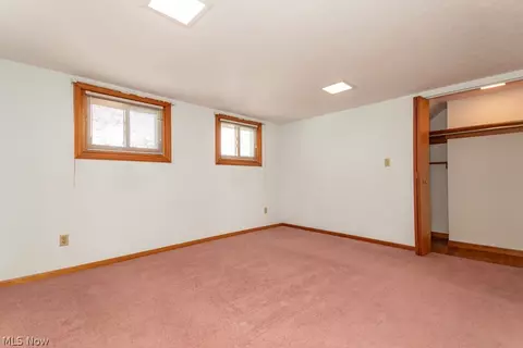 Bedroom - 428 E 274th St, Euclid, OH 44132 photo 9 of 16