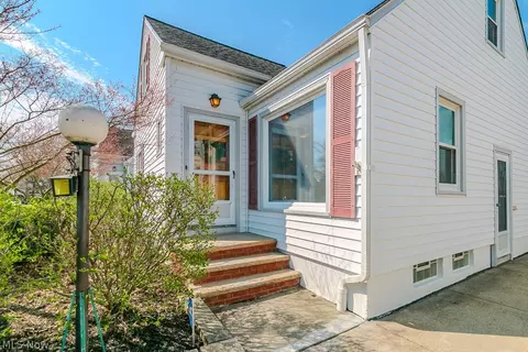 Other - 428 E 274th St, Euclid, OH 44132 photo 2 of 11