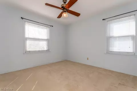 Bedroom - 428 E 274th St, Euclid, OH 44132 photo 1 of 16
