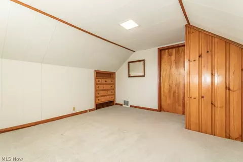 Bedroom - 428 E 274th St, Euclid, OH 44132 photo 14 of 16