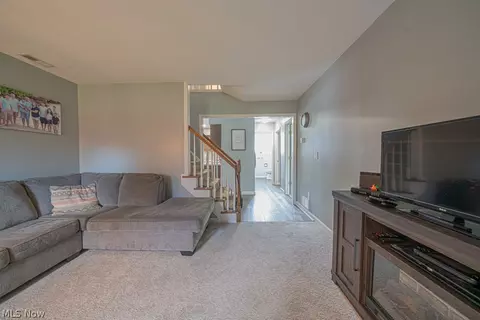 Entry Way - 10396 Dewhurst Rd, Elyria, OH 44035 photo 1 of 1
