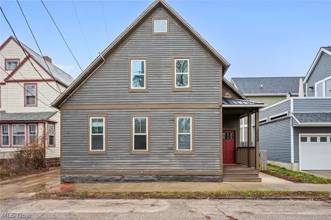 3508 Siam Ave, Cleveland, OH 44113