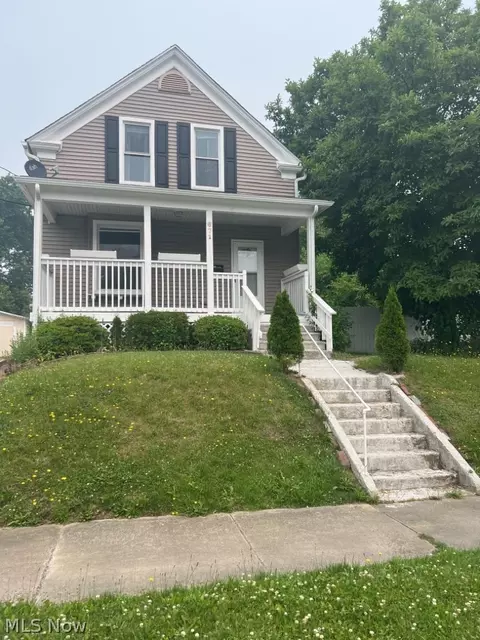 671 Kling St, Akron, OH 44311