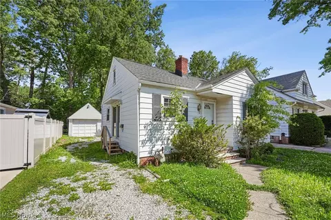 29107 Fuller Ave, Wickliffe, OH 44092